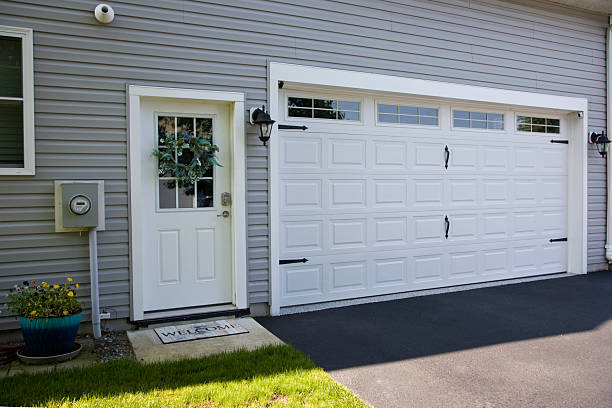 24/7 Emergency Garage Door Panel Replacement experts in Biltmore Forest, NC